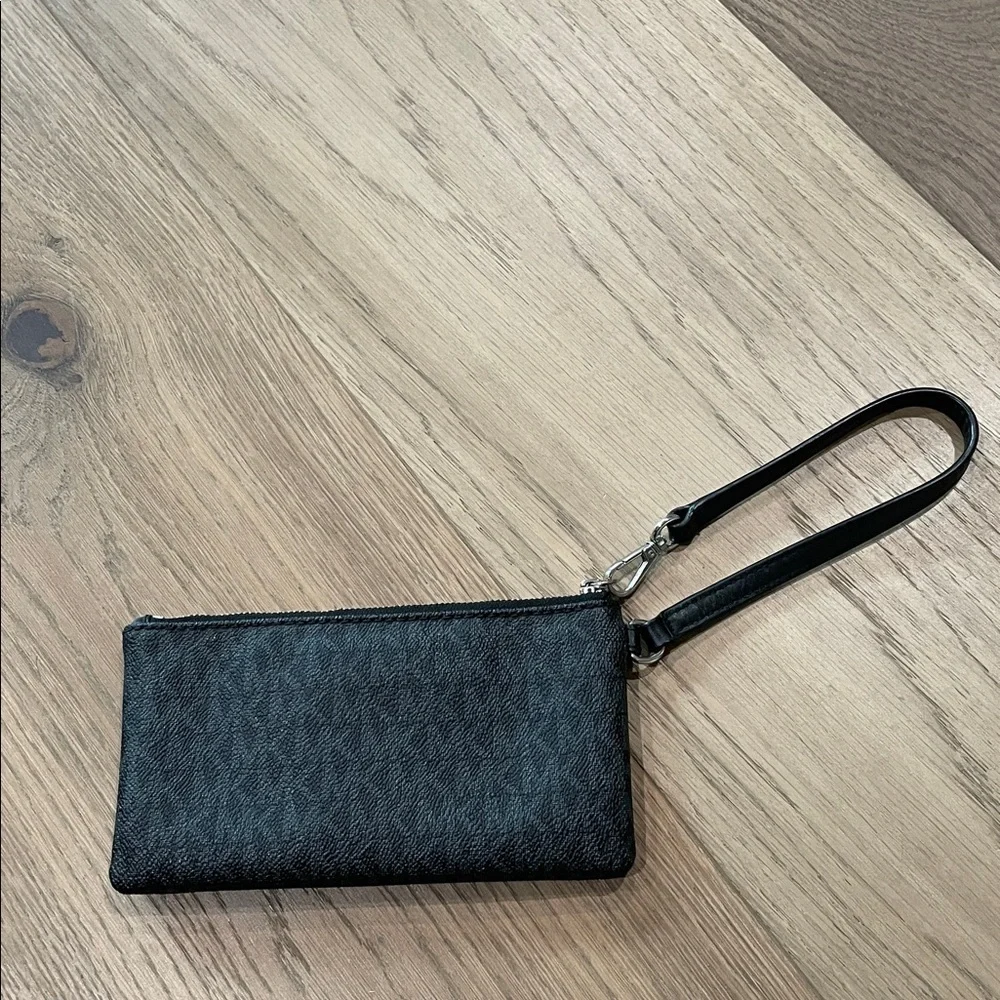 Michael Kors MK Logo Coated Canvas Wristlet Wallet Clutch Black / Gray